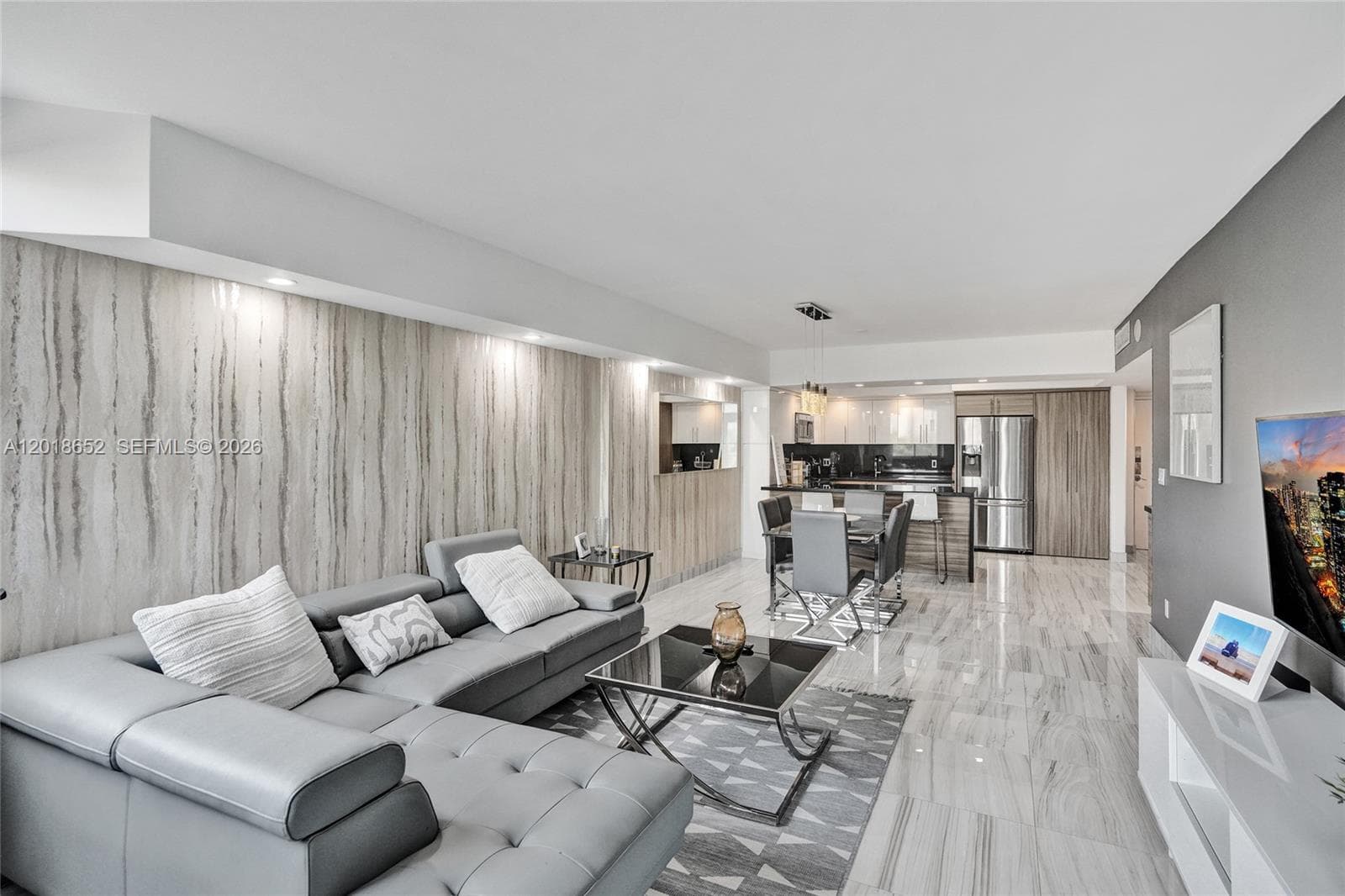 19370 Collins Ave # 426, Sunny Isles Beach, FL 33160