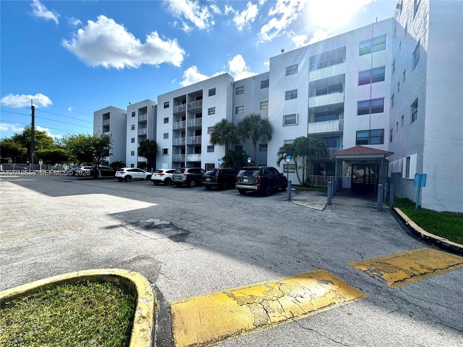 8145 NW 7th St # 404, Miami, FL 33126
