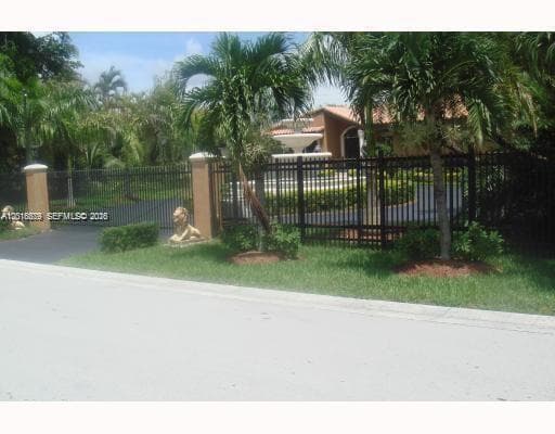 12425 SW 43rd St, Miami, FL 33175 — zdjęcie 3