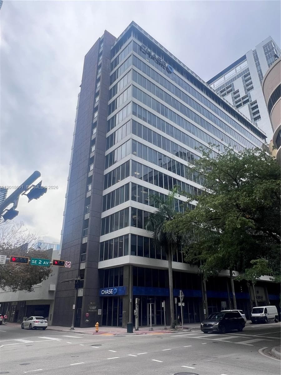 150 SE 2nd Ave # 208, Miami, FL 33131