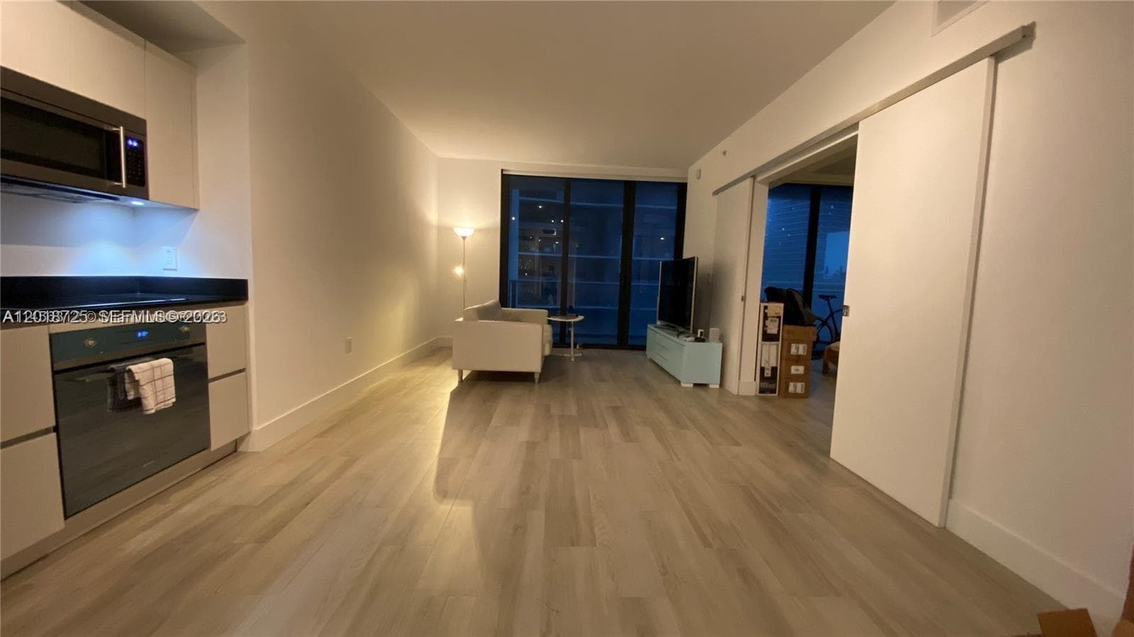 1010 Brickell Ave # 2208, Miami, FL 33131 — zdjęcie 4