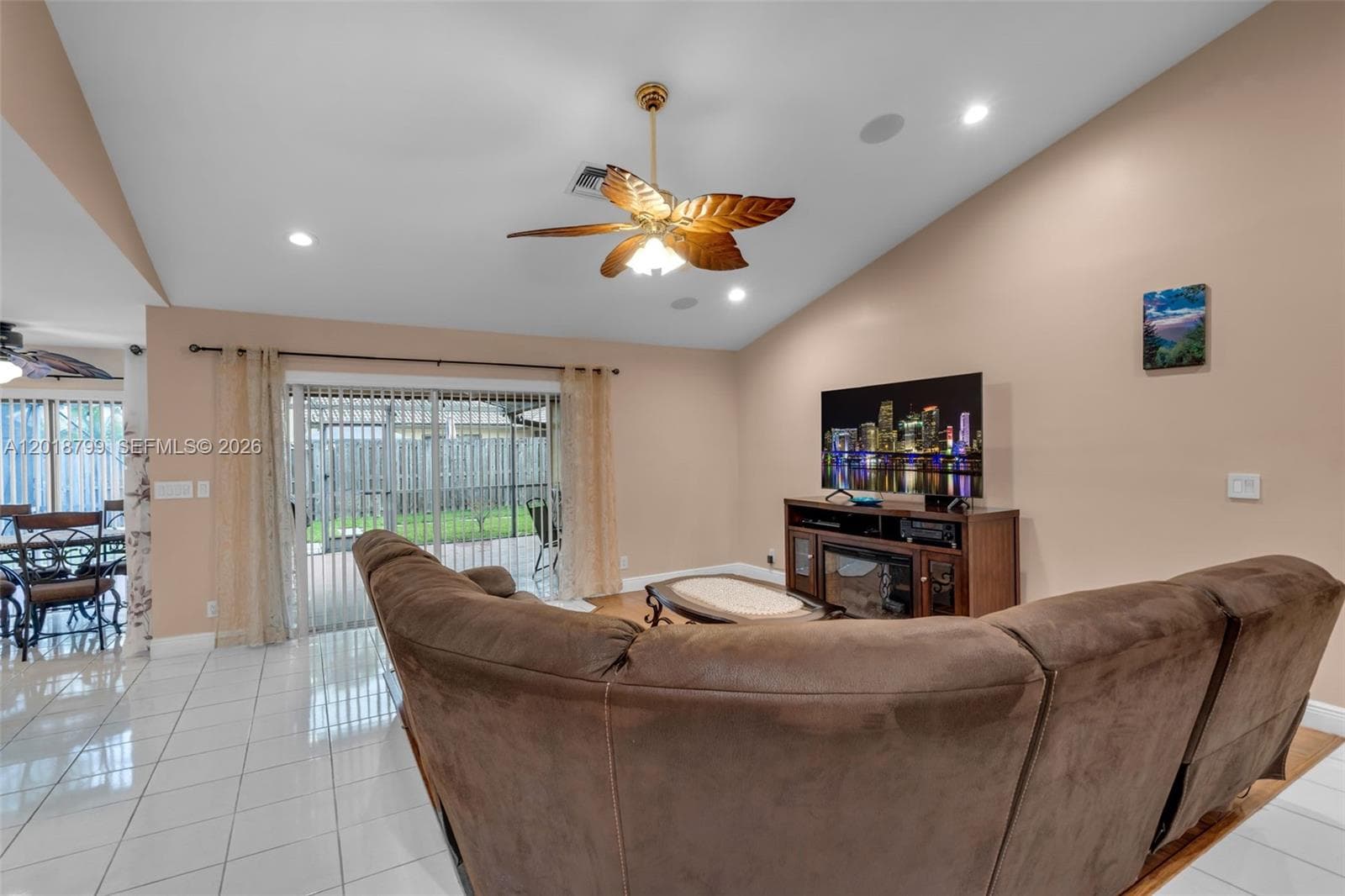7817 Sunflower Dr, Margate, FL 33063 — zdjęcie 3