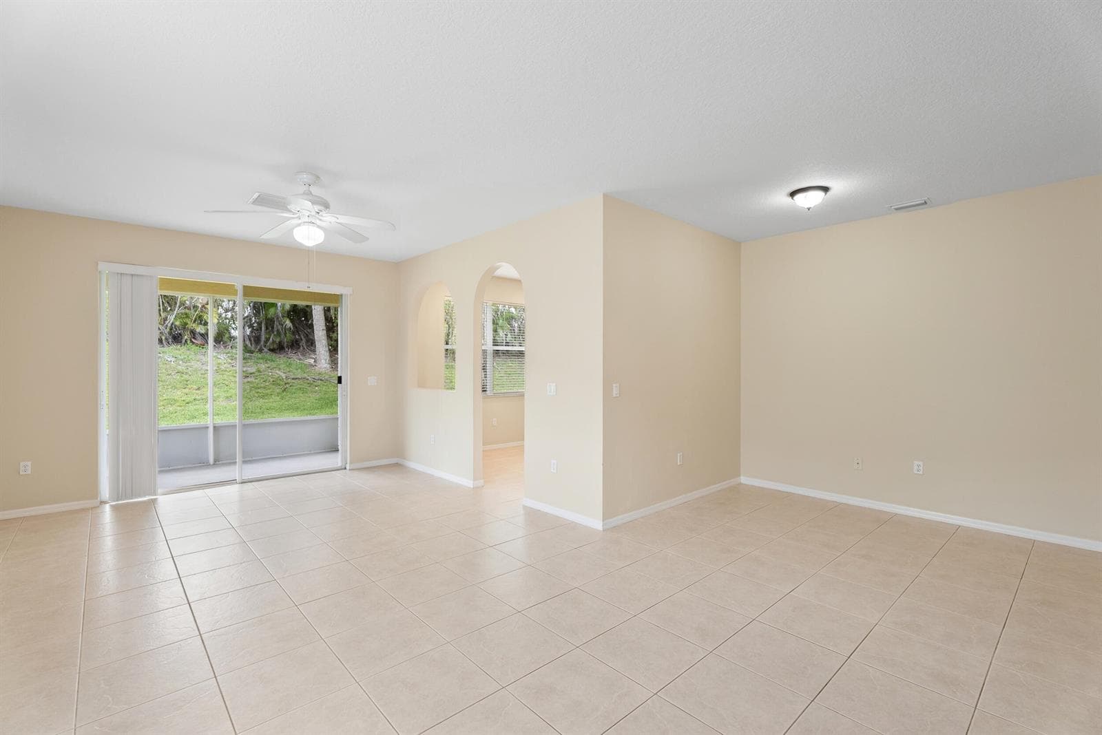854 SW Rocky Bayou Terrace, Port St. Lucie, FL 34986 — zdjęcie 4