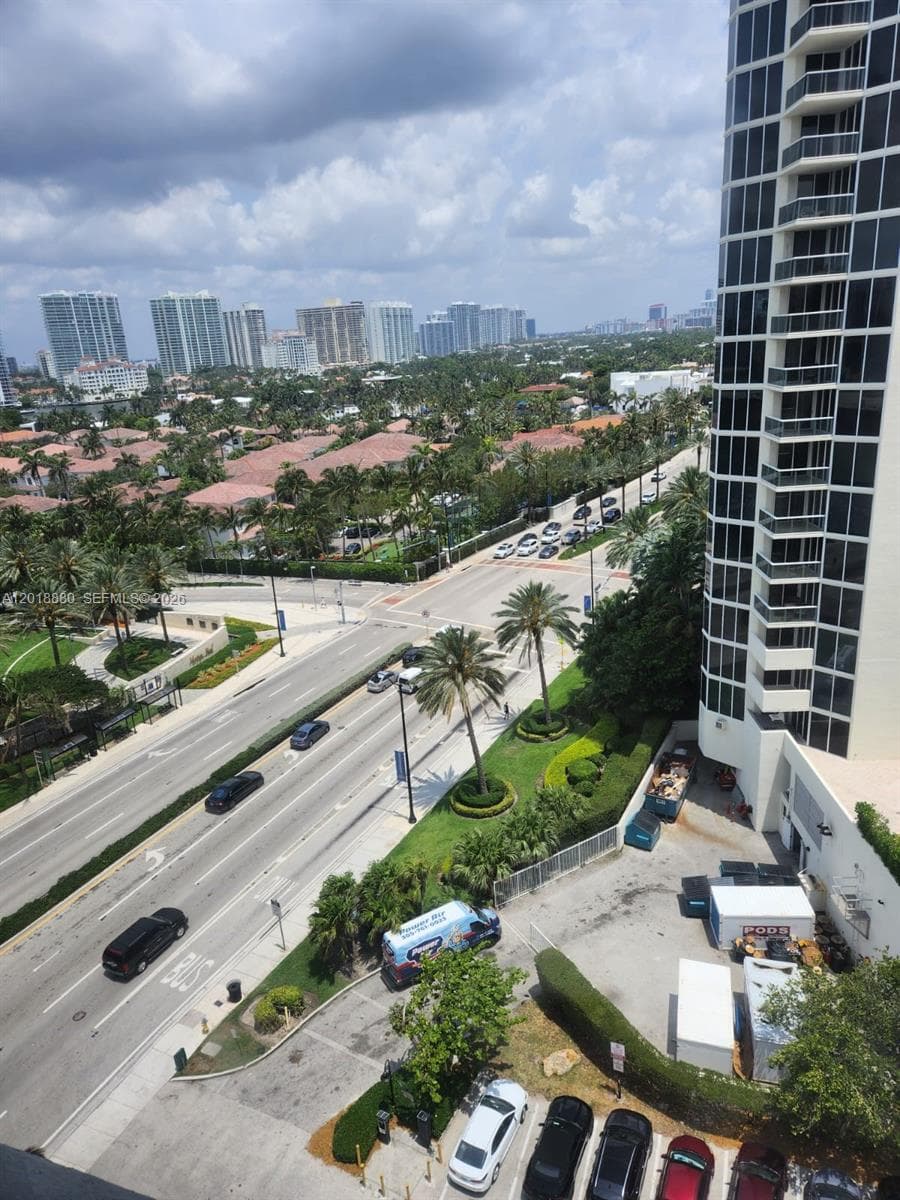 19201 Collins Ave # 1028, Sunny Isles Beach, FL 33160 — zdjęcie 2