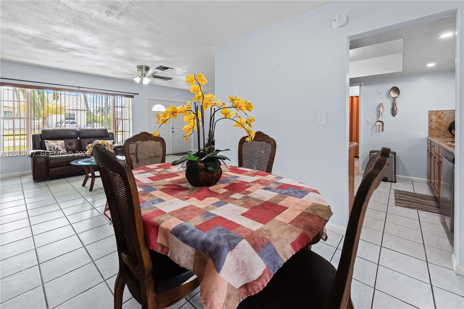 731 NW 17th St, Homestead, FL 33030 — zdjęcie 4