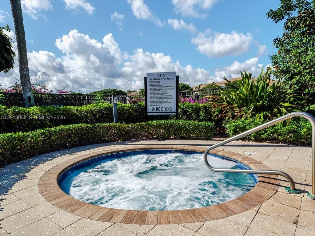 100 Portofino Drive # Augusta, Palm Beach Gardens, FL 33418 — zdjęcie 3