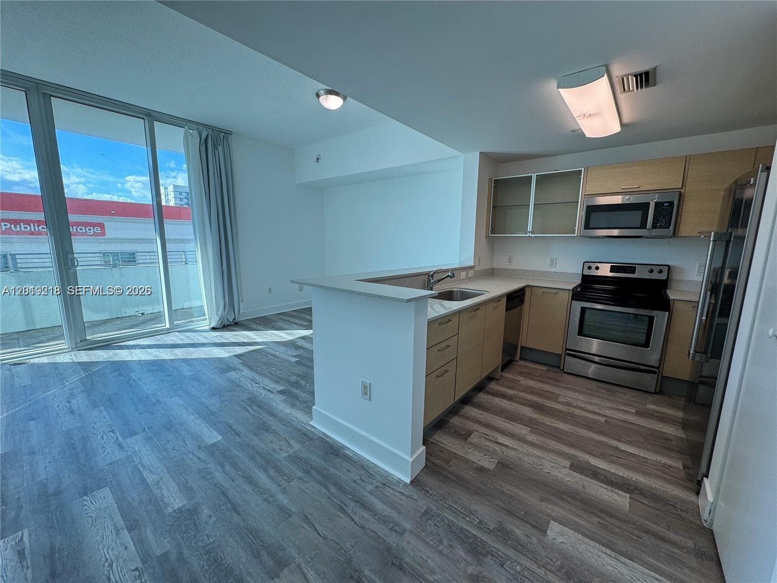 350 NE 24th St # 514, Miami, FL 33137