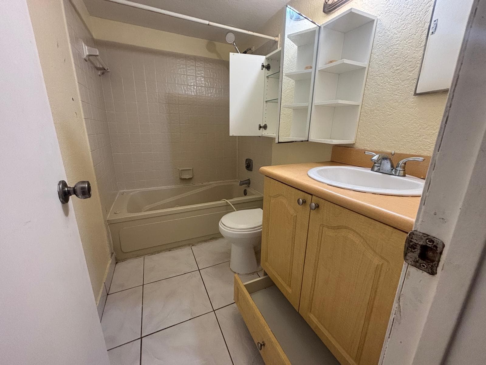 11201 SW 13th Street # 103, Pembroke Pines, FL 33025 — zdjęcie 3