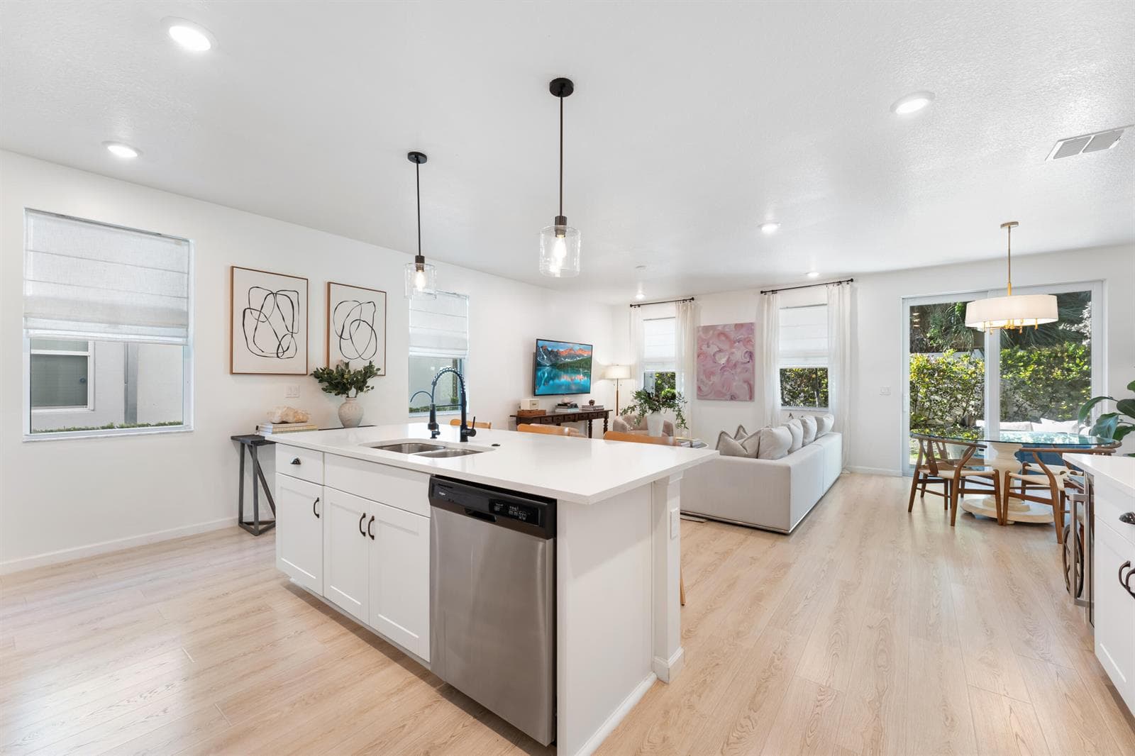 1780 Lindley Street, Mangonia Park, FL 33407 — zdjęcie 3
