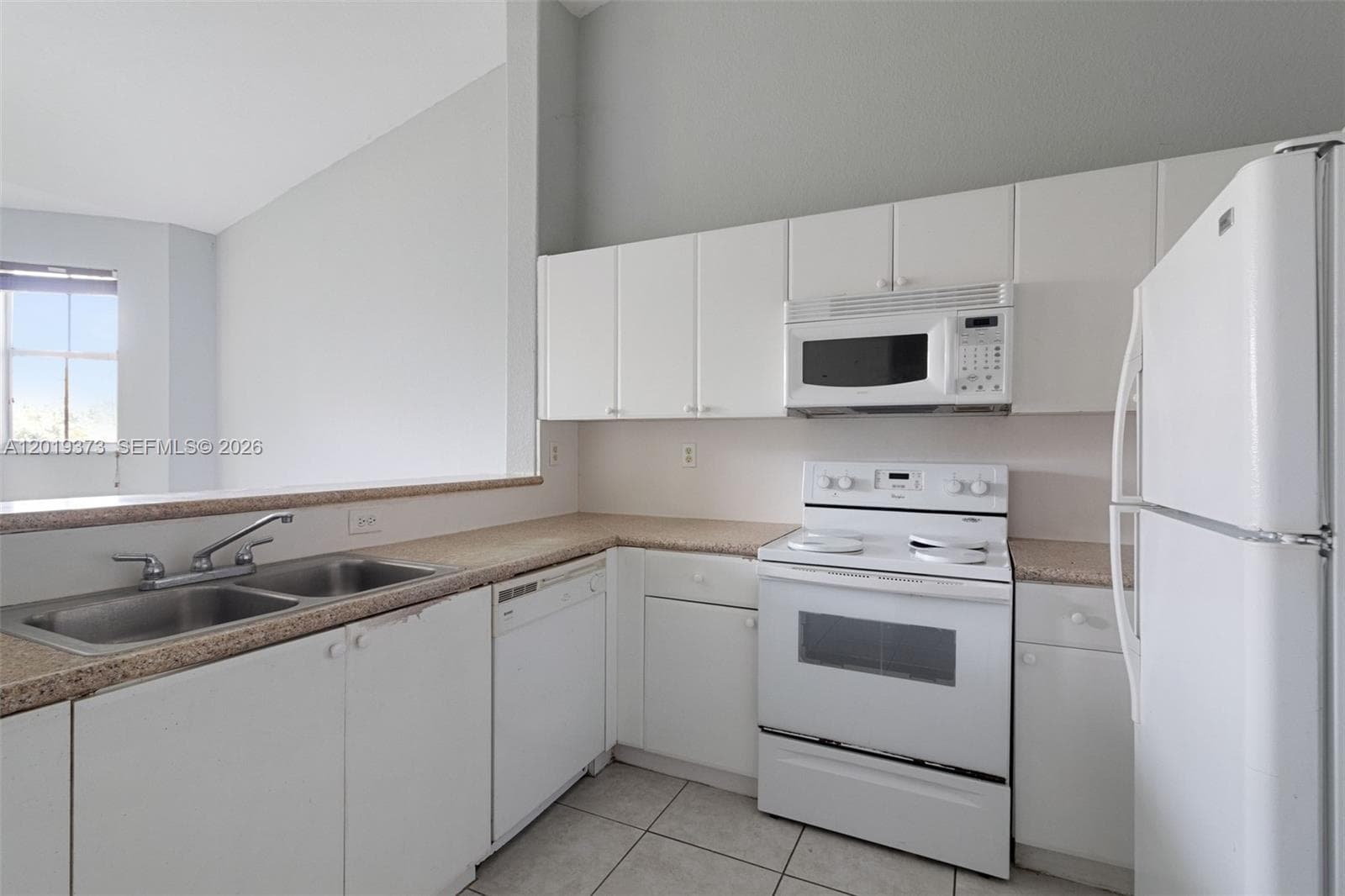 1568 SE 26th St # 203, Homestead, FL 33035 — zdjęcie 4