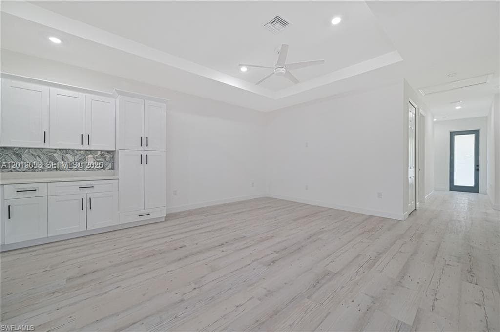 2223 Carver Ave, Other City - In The State Of Florida, FL 33916 — zdjęcie 5