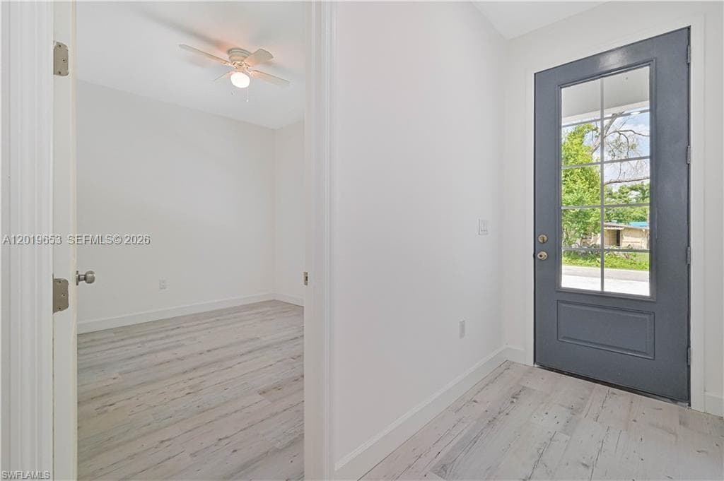2223 Carver Ave, Other City - In The State Of Florida, FL 33916 — zdjęcie 4