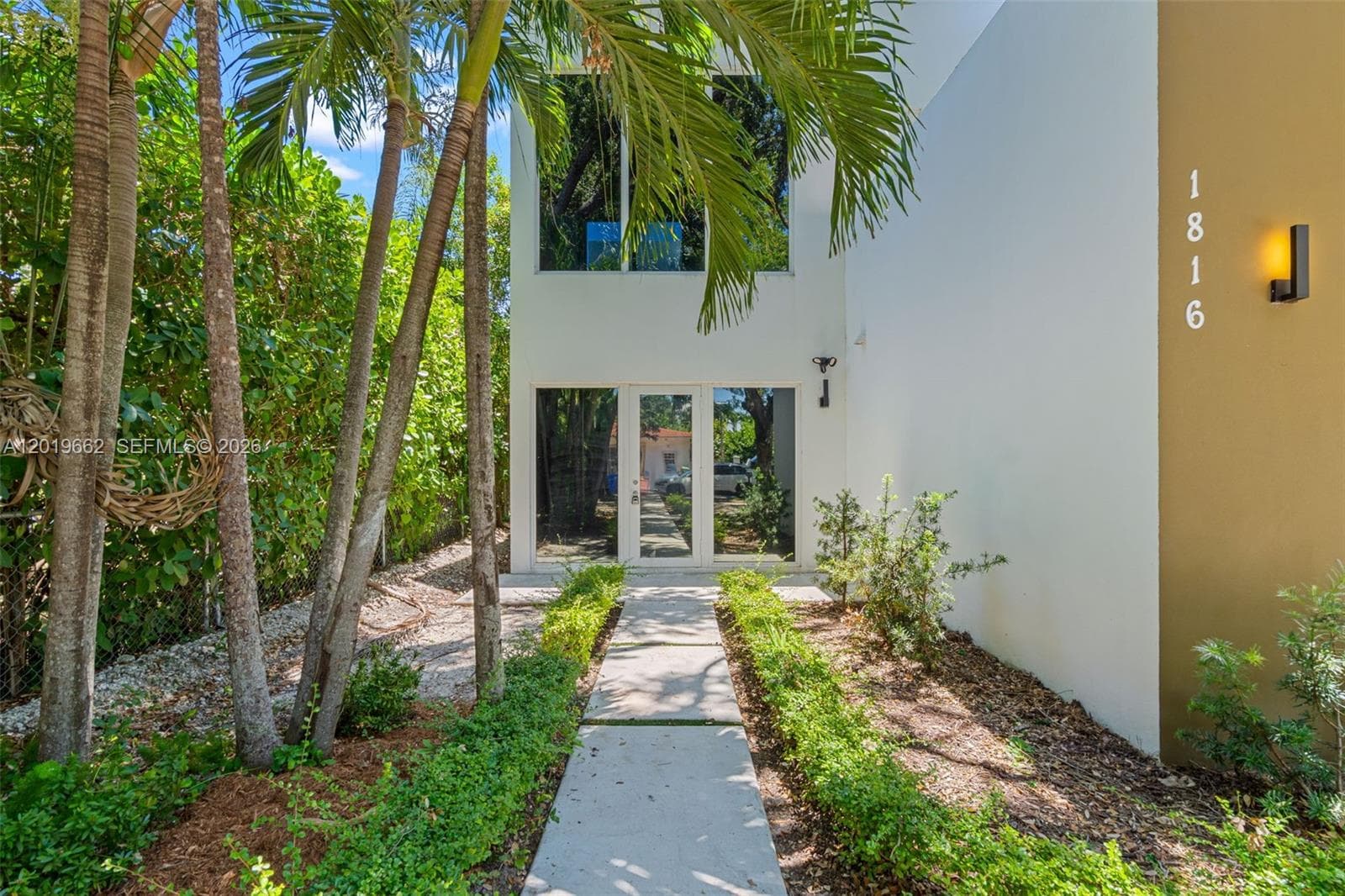 1816 SW 23rd St, Miami, FL 33145 — zdjęcie 4