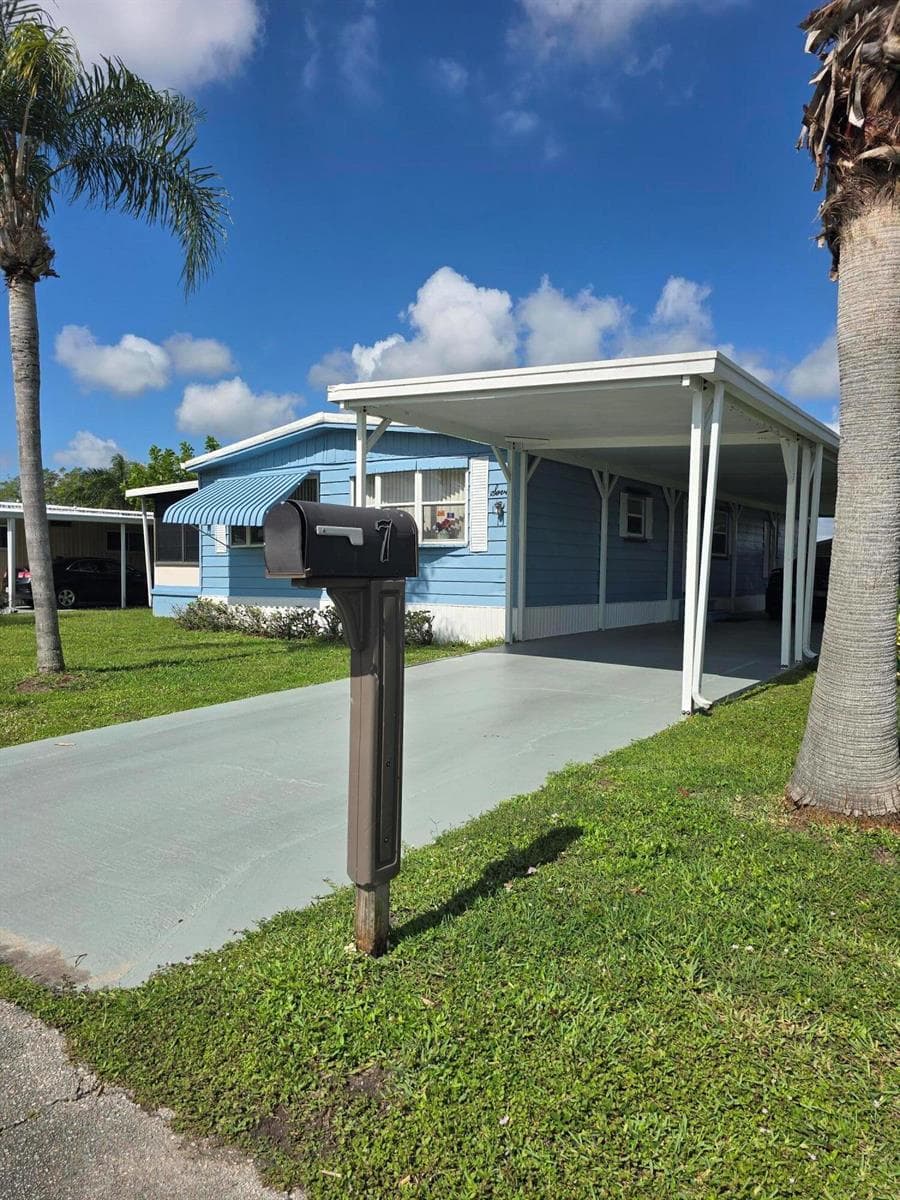 7 Madrid Lane, Port St. Lucie, FL 34952 — zdjęcie 4