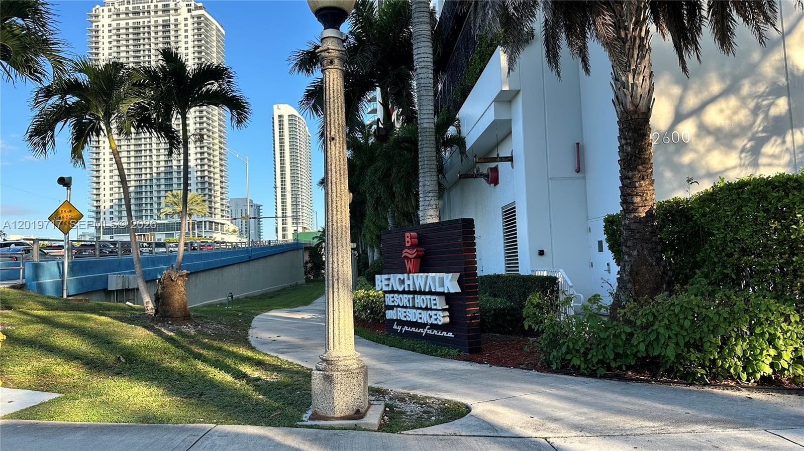 2602 E Hallandale Beach Blvd # R703, Hallandale Beach, FL 33009 — zdjęcie 2