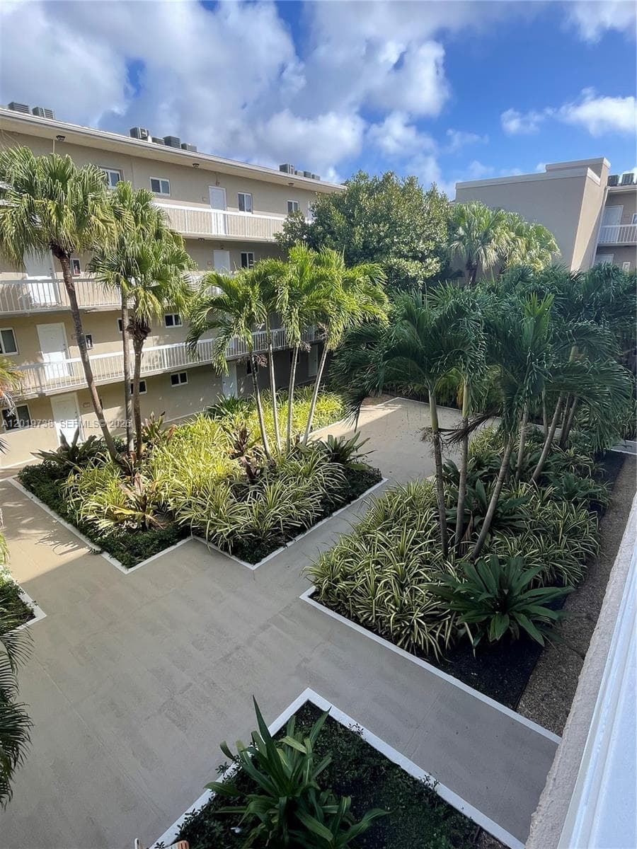 7815 N Camino Real # I-216, Miami, FL 33143 — zdjęcie 2