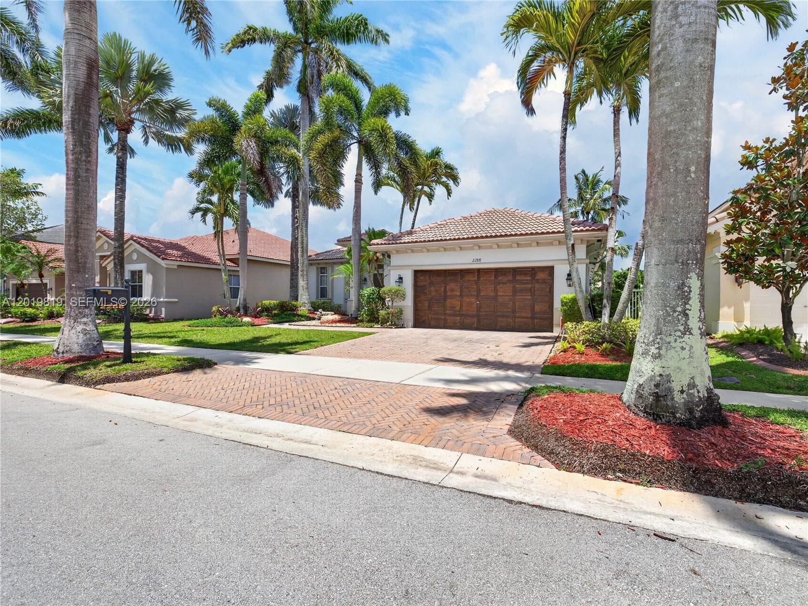 2288 Quail Roost Dr, Weston, FL 33327 — zdjęcie 2