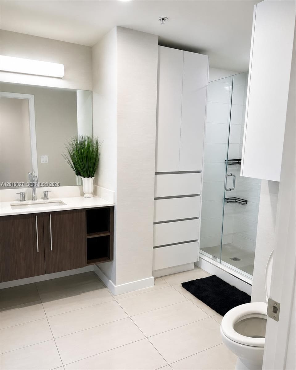7875 NW 107th Ave # 412, Doral, FL 33178 — zdjęcie 2