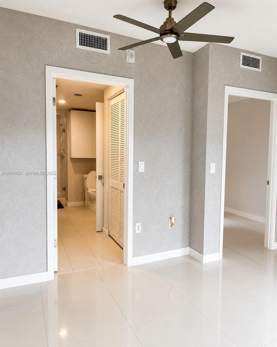 7875 NW 107th Ave # 412, Doral, FL 33178 — zdjęcie 4