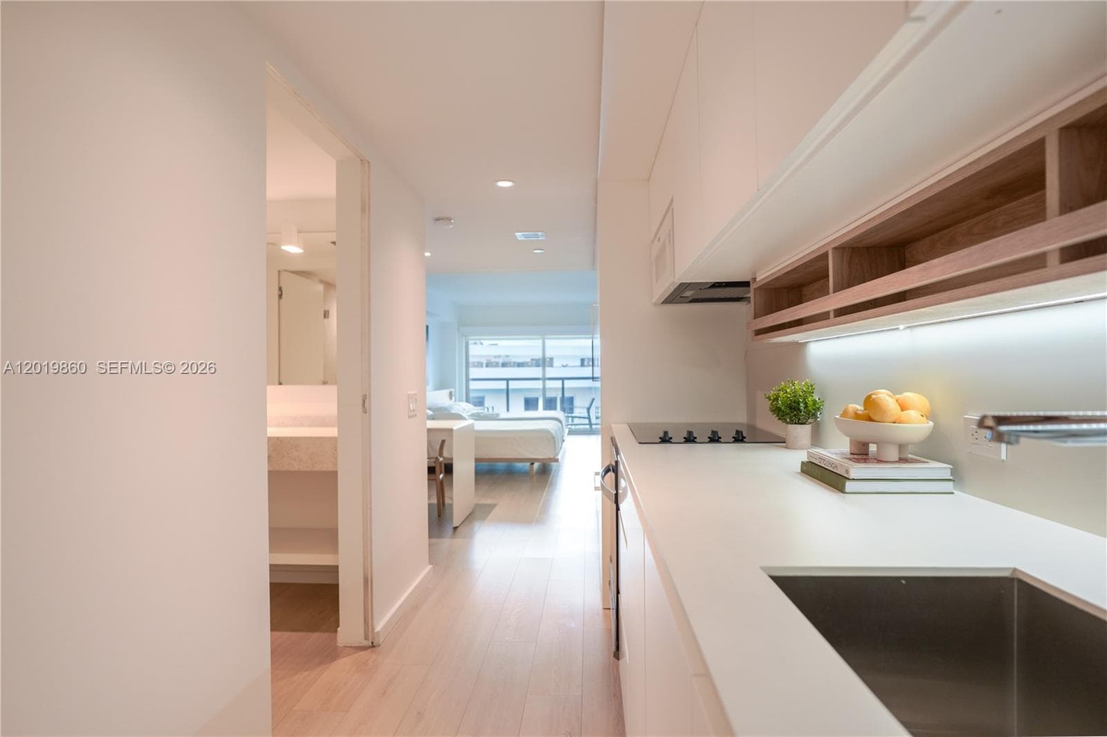 10250 Collins Avenue # 407, Bal Harbour, FL 33154 — zdjęcie 2
