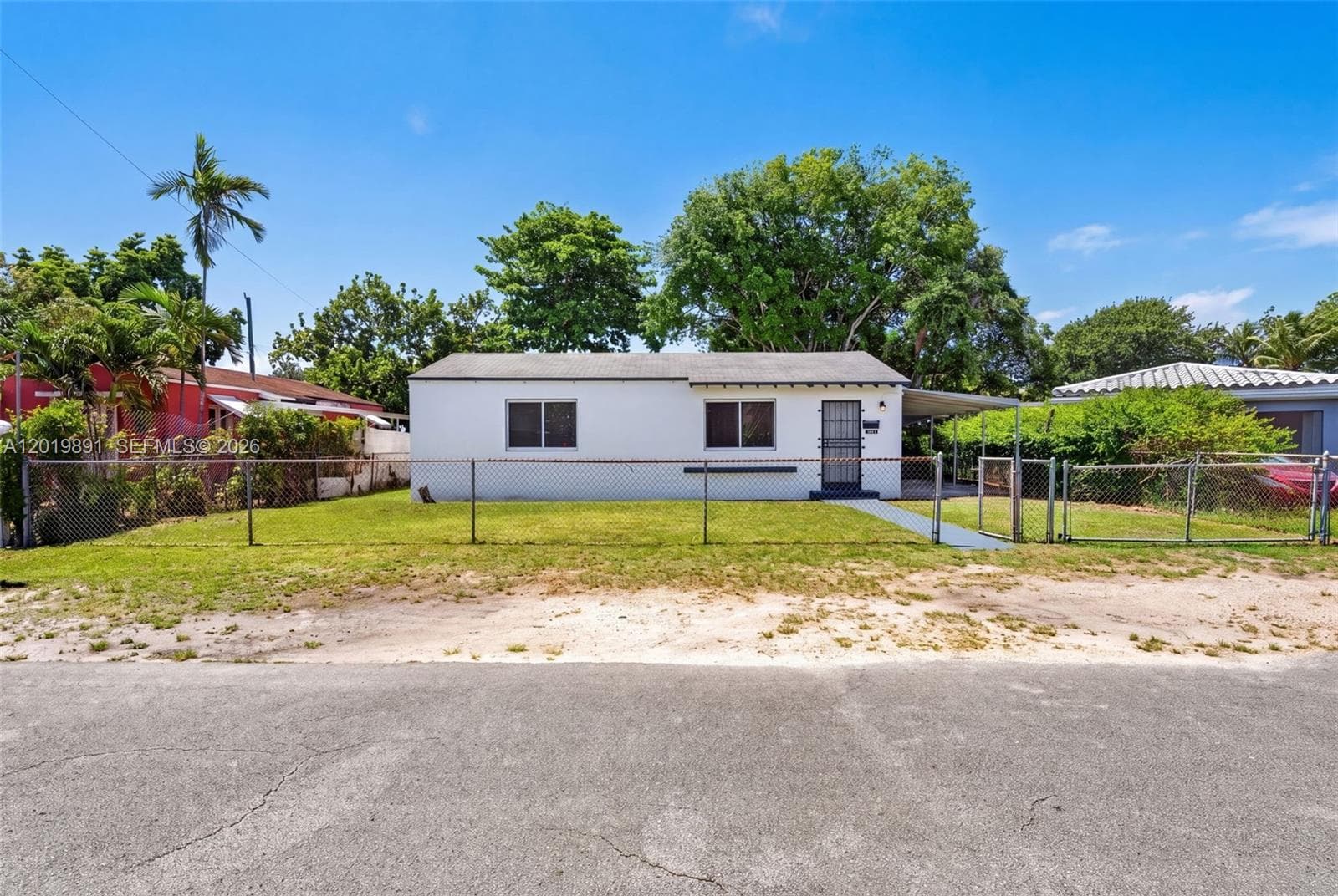 280 NW 101st St, Miami, FL 33150 — zdjęcie 2