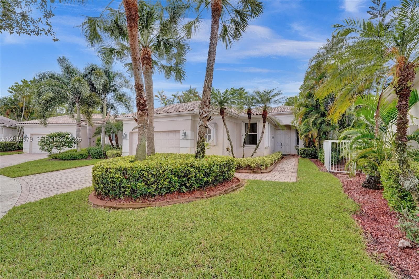 2525 Bay Pointe Ct, Weston, FL 33327 — zdjęcie 2