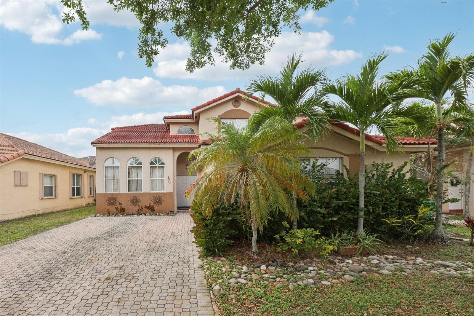 405 E Royal Cove Circle, Davie, FL 33325 — zdjęcie 2
