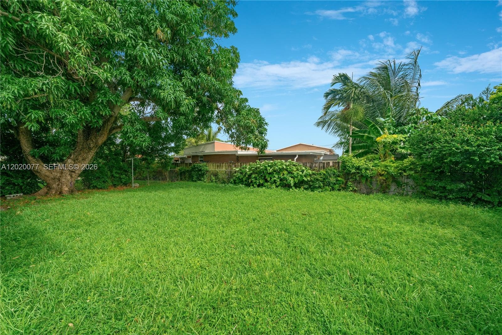 3271 NW 18th Ter, Miami, FL 33125 — zdjęcie 5