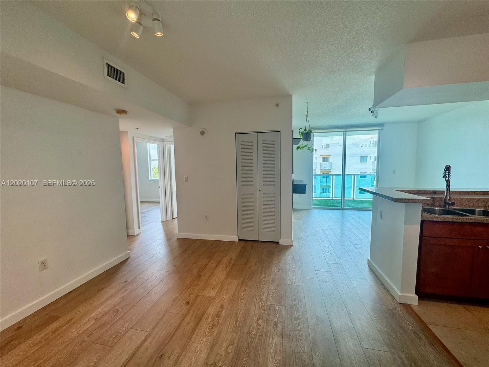 1723 SW 2nd Ave # 704, Miami, FL 33129 — zdjęcie 5