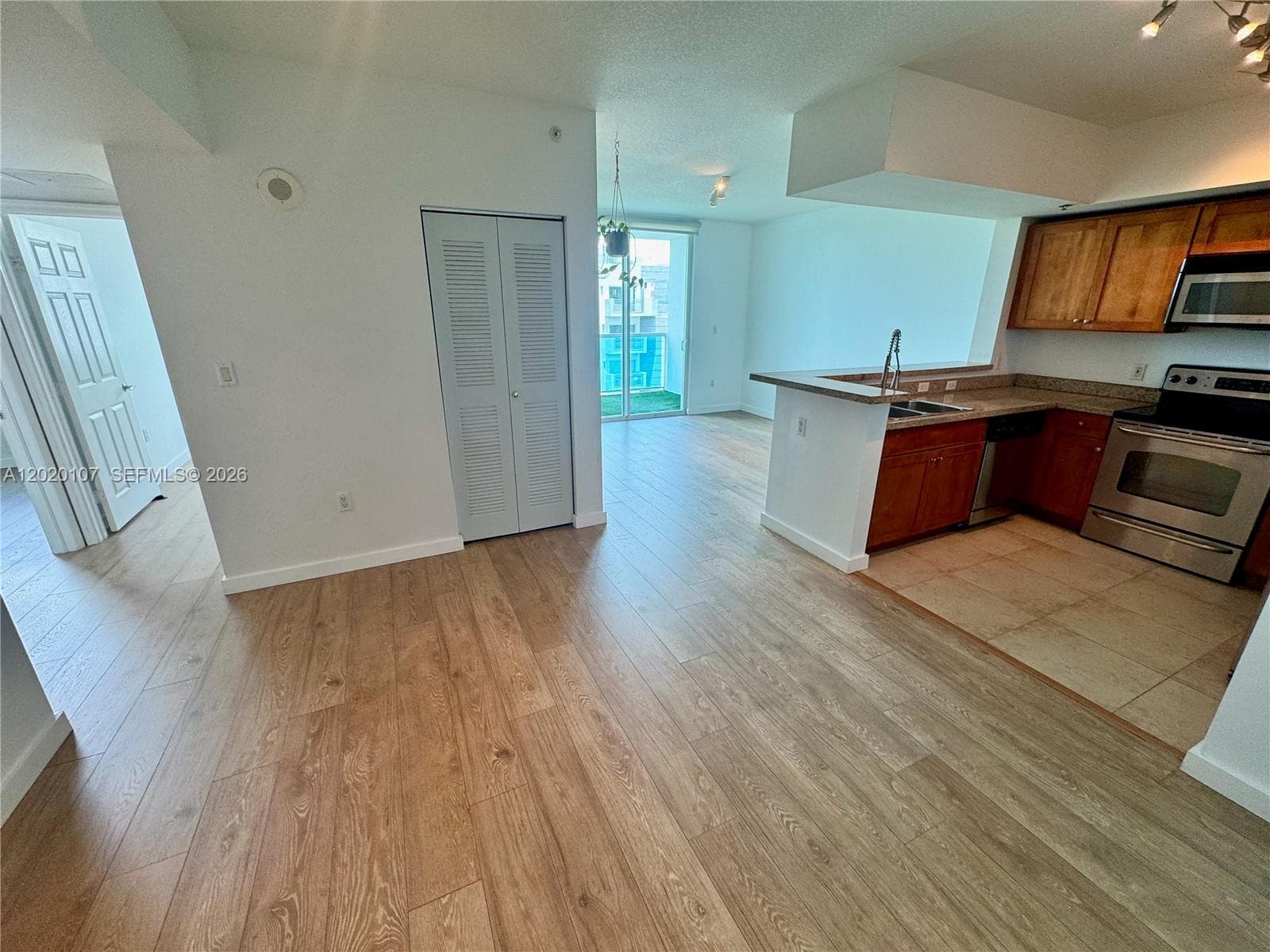 1723 SW 2nd Ave # 704, Miami, FL 33129 — zdjęcie 4