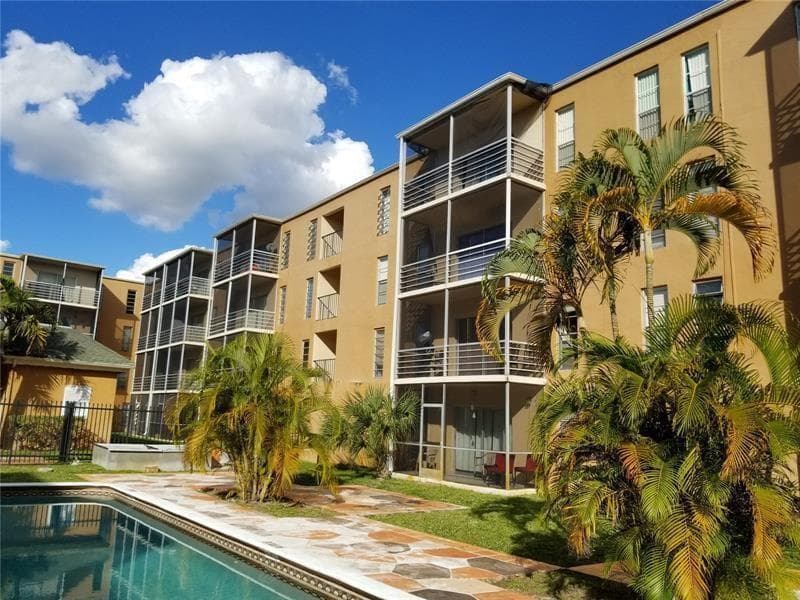4848 NW 24th Court # 205, Lauderdale Lakes, FL 33313 — zdjęcie 4