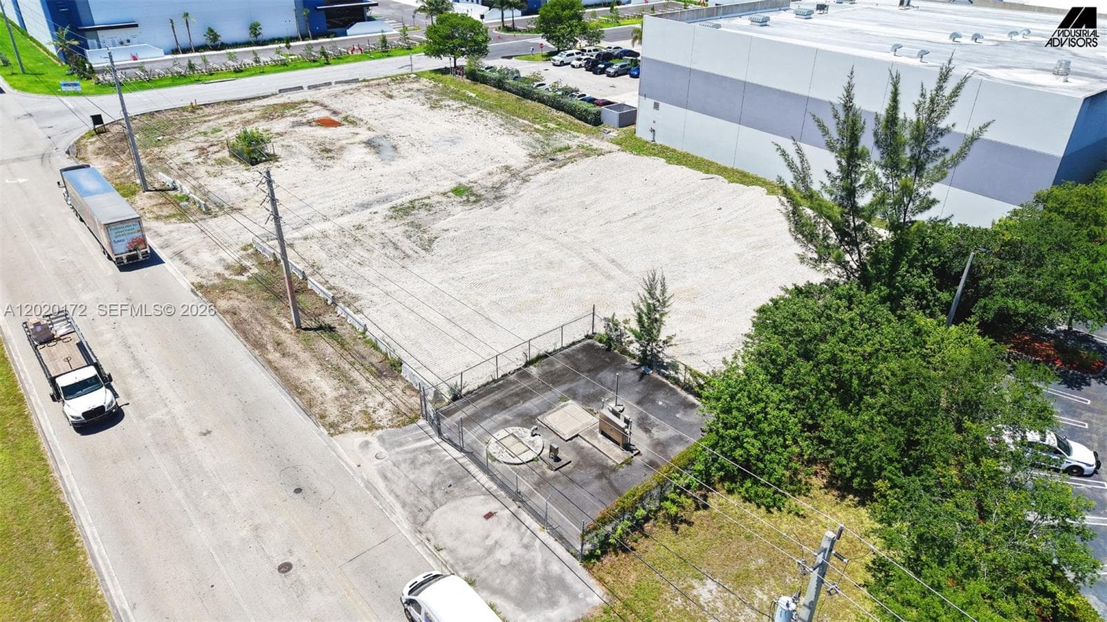 11501 NW 124th St, Medley, FL 33178 — zdjęcie 5