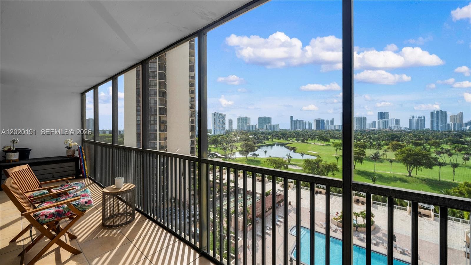 20301 W Country Club Dr # 1126, Aventura, FL 33180 — zdjęcie 2