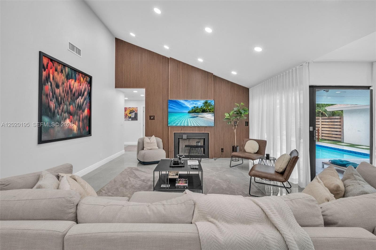 136 Greens Rd, Hollywood, FL 33021 — zdjęcie 2