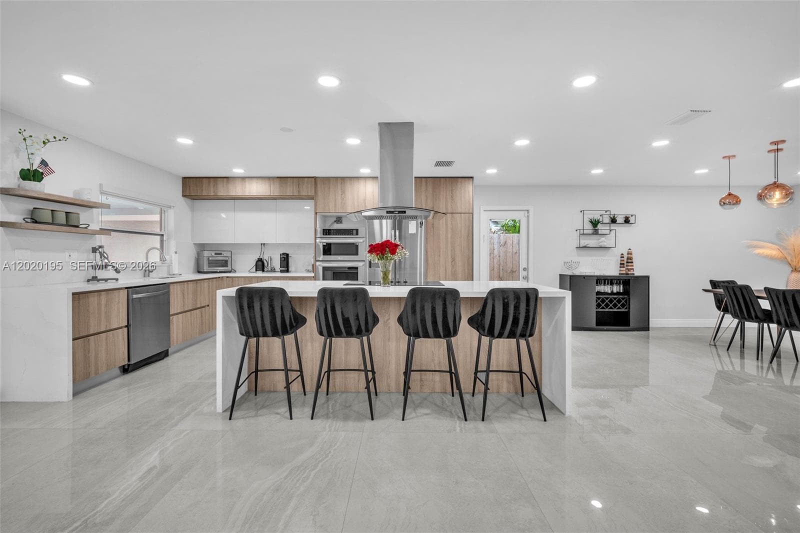 136 Greens Rd, Hollywood, FL 33021 — zdjęcie 3