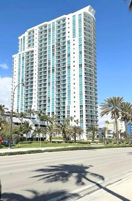 1945 S Ocean Drive # 701, Hallandale Beach, FL 33009 — zdjęcie 2