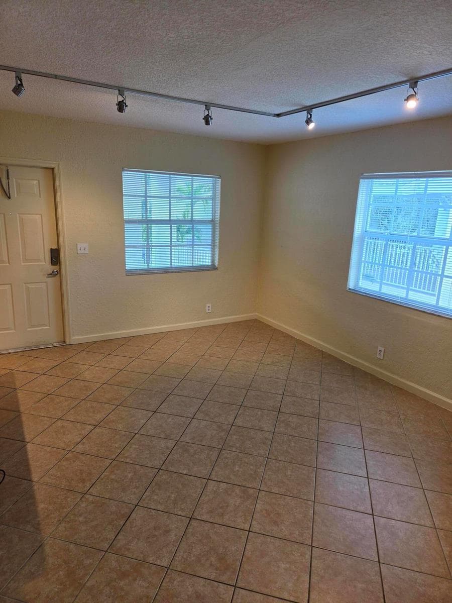 2660 NE 8th Avenue # Unit 219, Wilton Manors, FL 33334 — zdjęcie 5