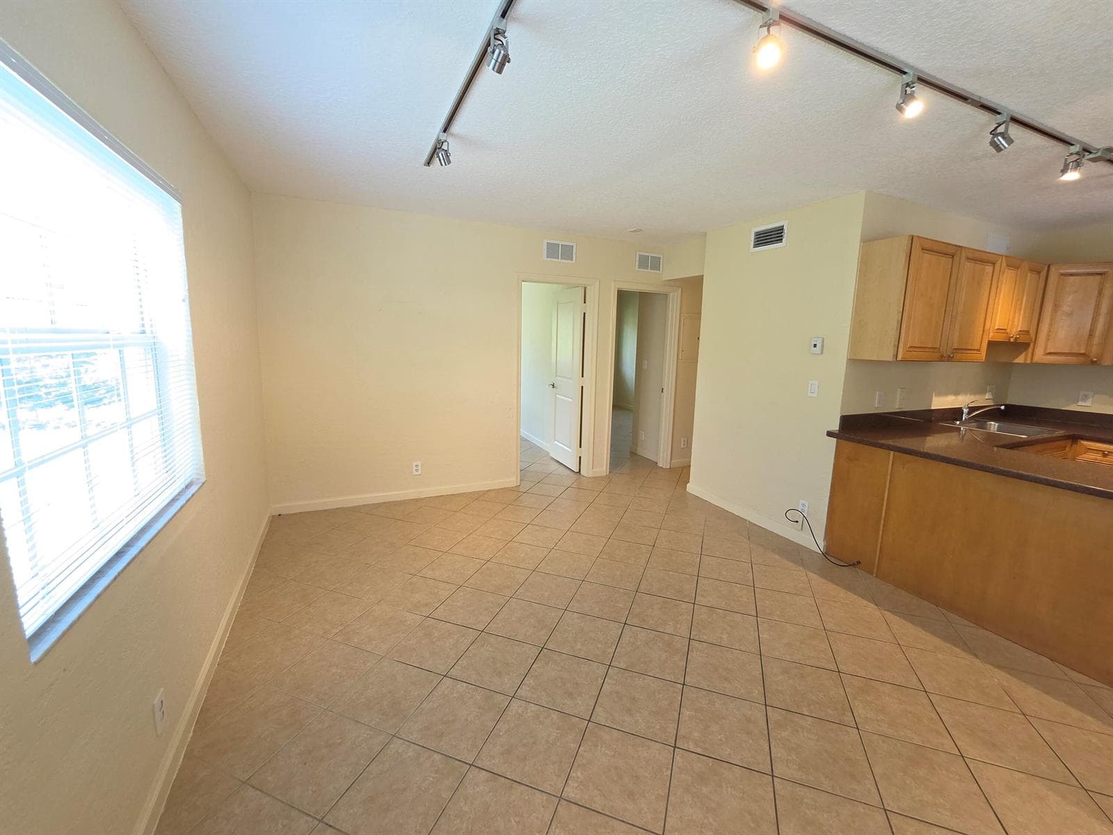 2660 NE 8th Avenue # Unit 219, Wilton Manors, FL 33334 — zdjęcie 4