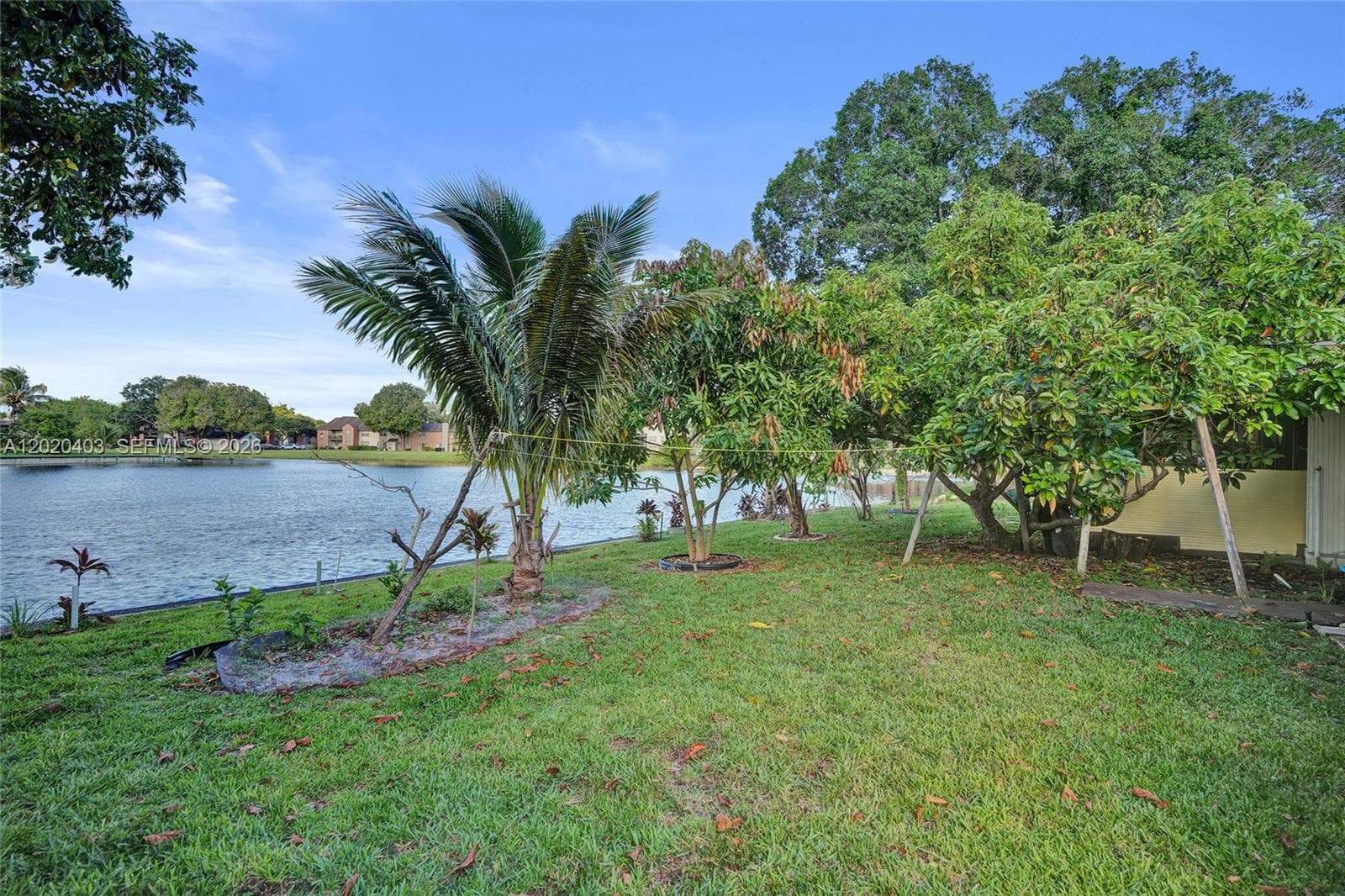 6408 NW 72nd Ave, Tamarac, FL 33321 — zdjęcie 3
