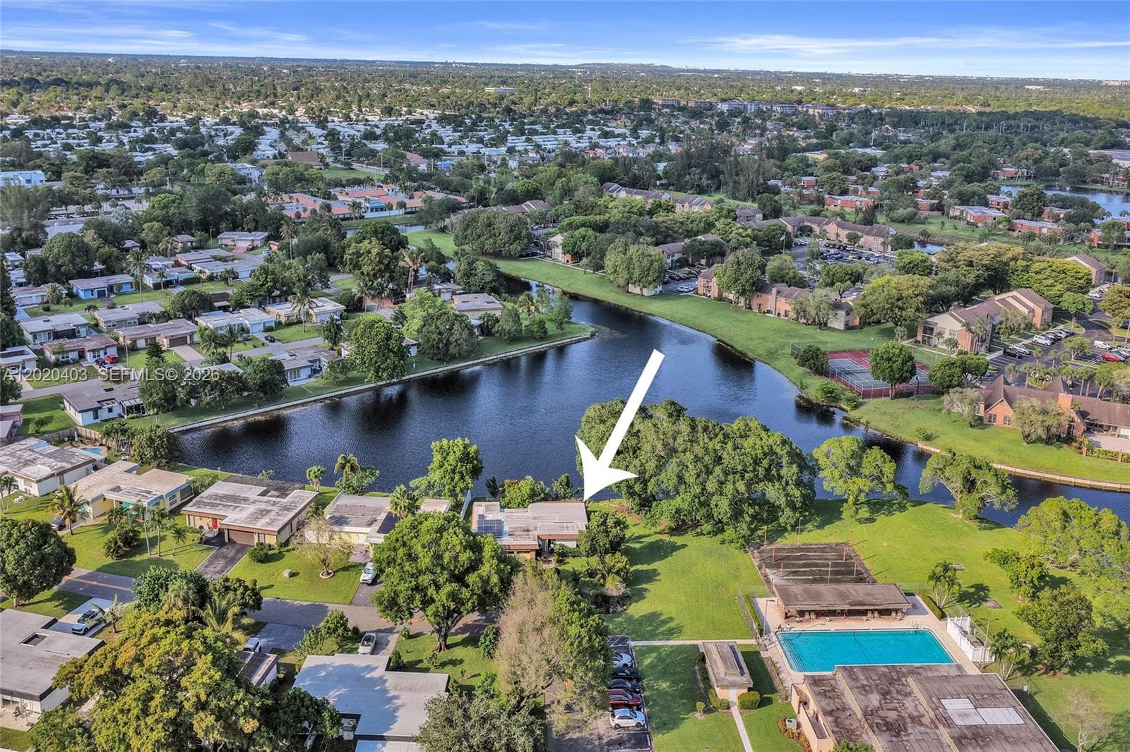 6408 NW 72nd Ave, Tamarac, FL 33321 — zdjęcie 4