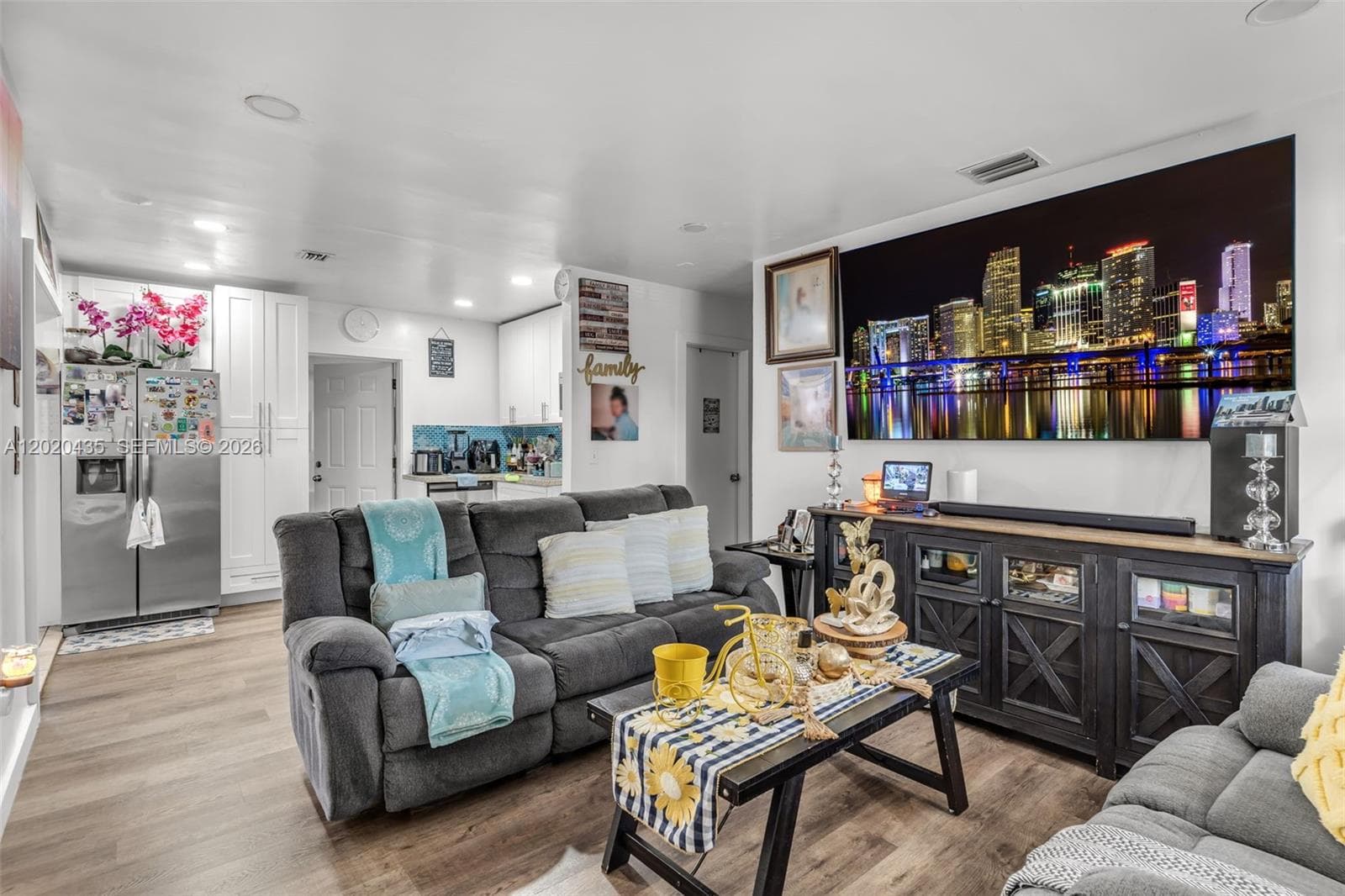 13075 NW 16th Ave, North Miami, FL 33167 — zdjęcie 3