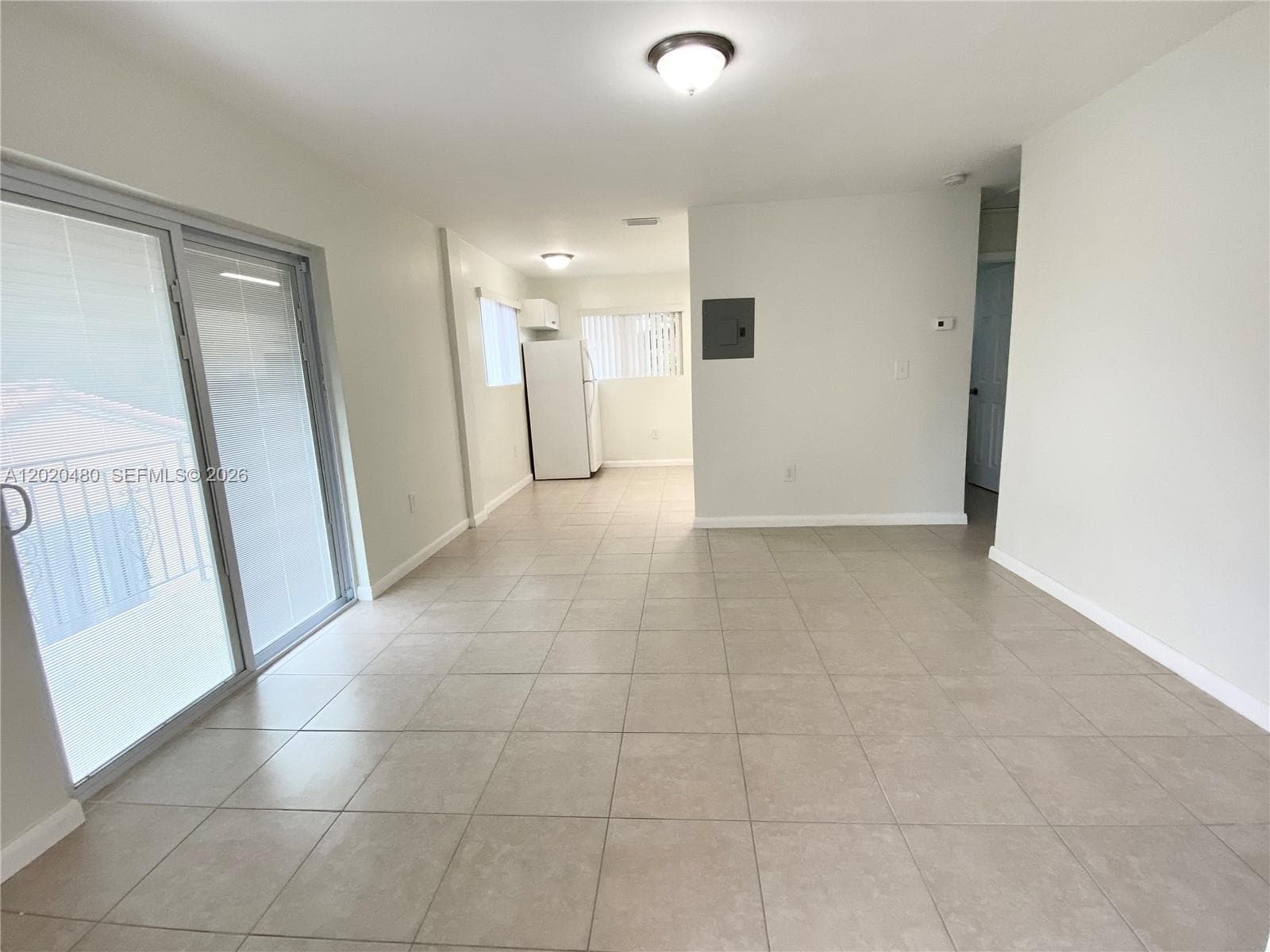 1121 NW 4  ST, Miami, FL 33128 — zdjęcie 4