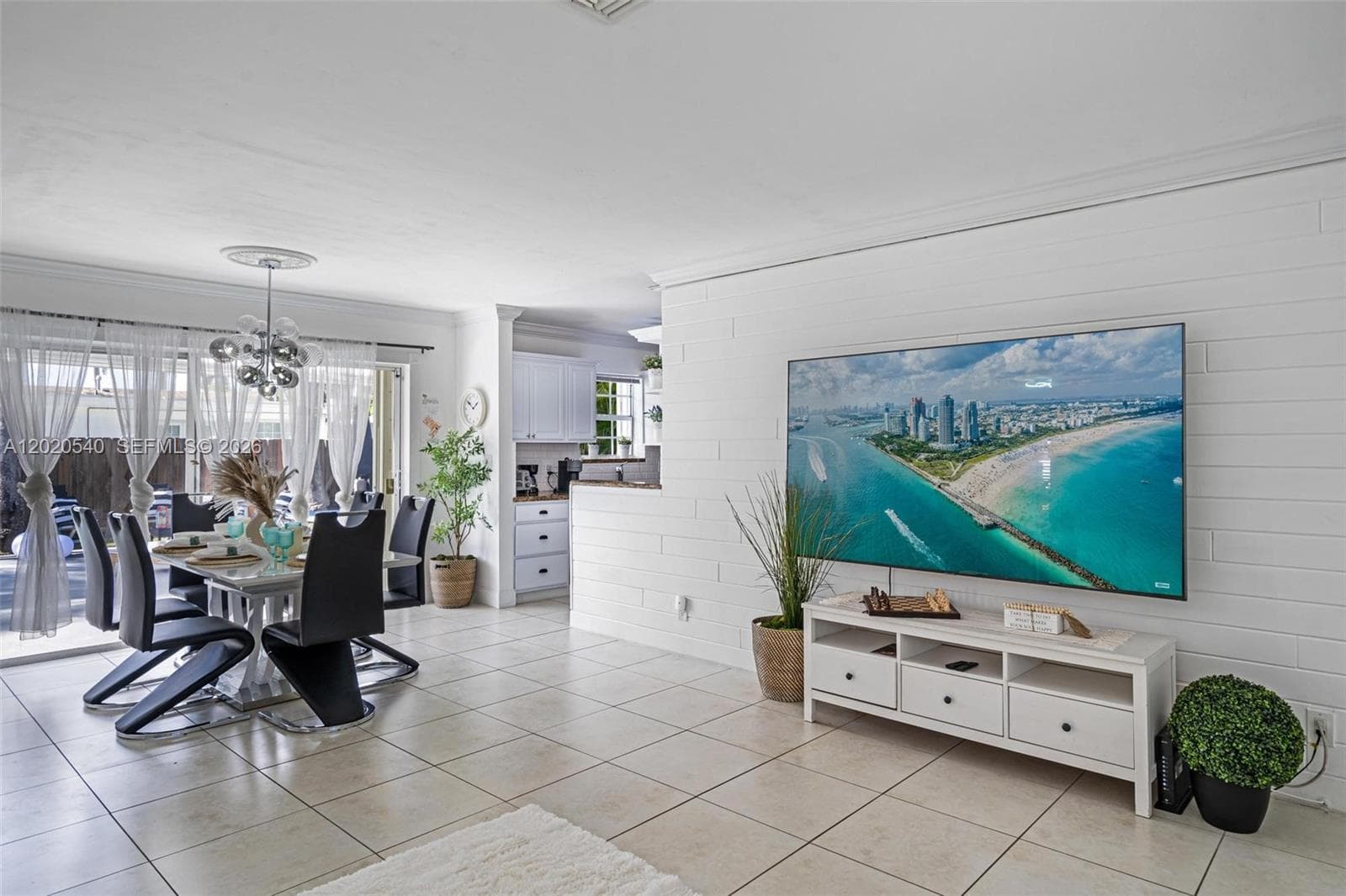 1012 N 13th Ter, Hollywood, FL 33019 — zdjęcie 4