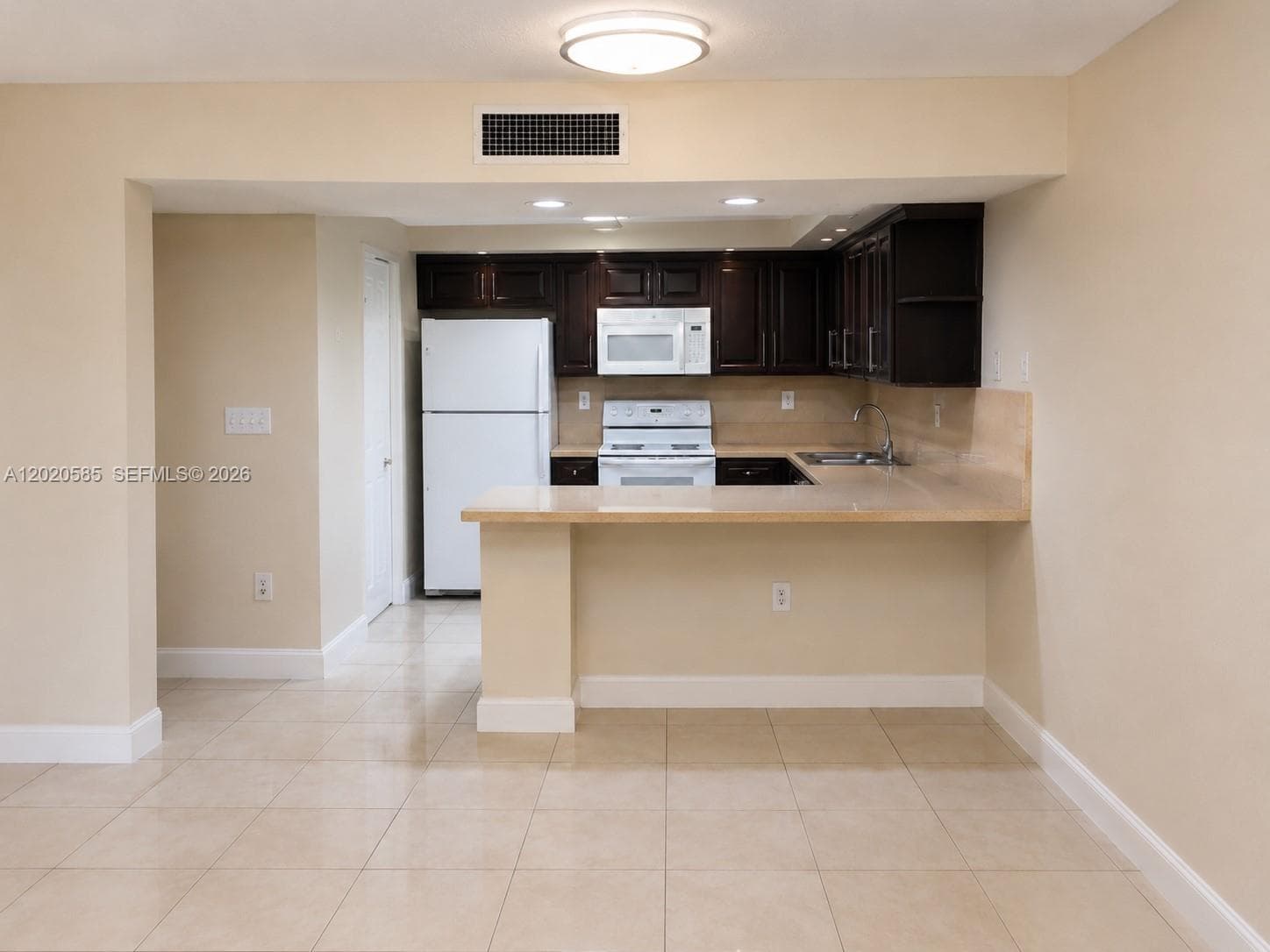 13255 SW 88 LN # 406-CS, Kendall, FL 33186