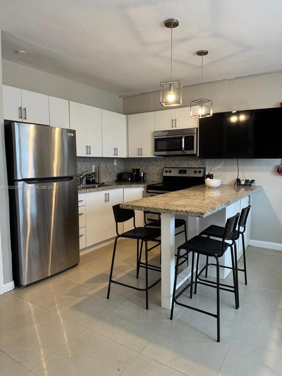 6767 Indian Creek Dr # 11, Miami Beach, FL 33141 — zdjęcie 3