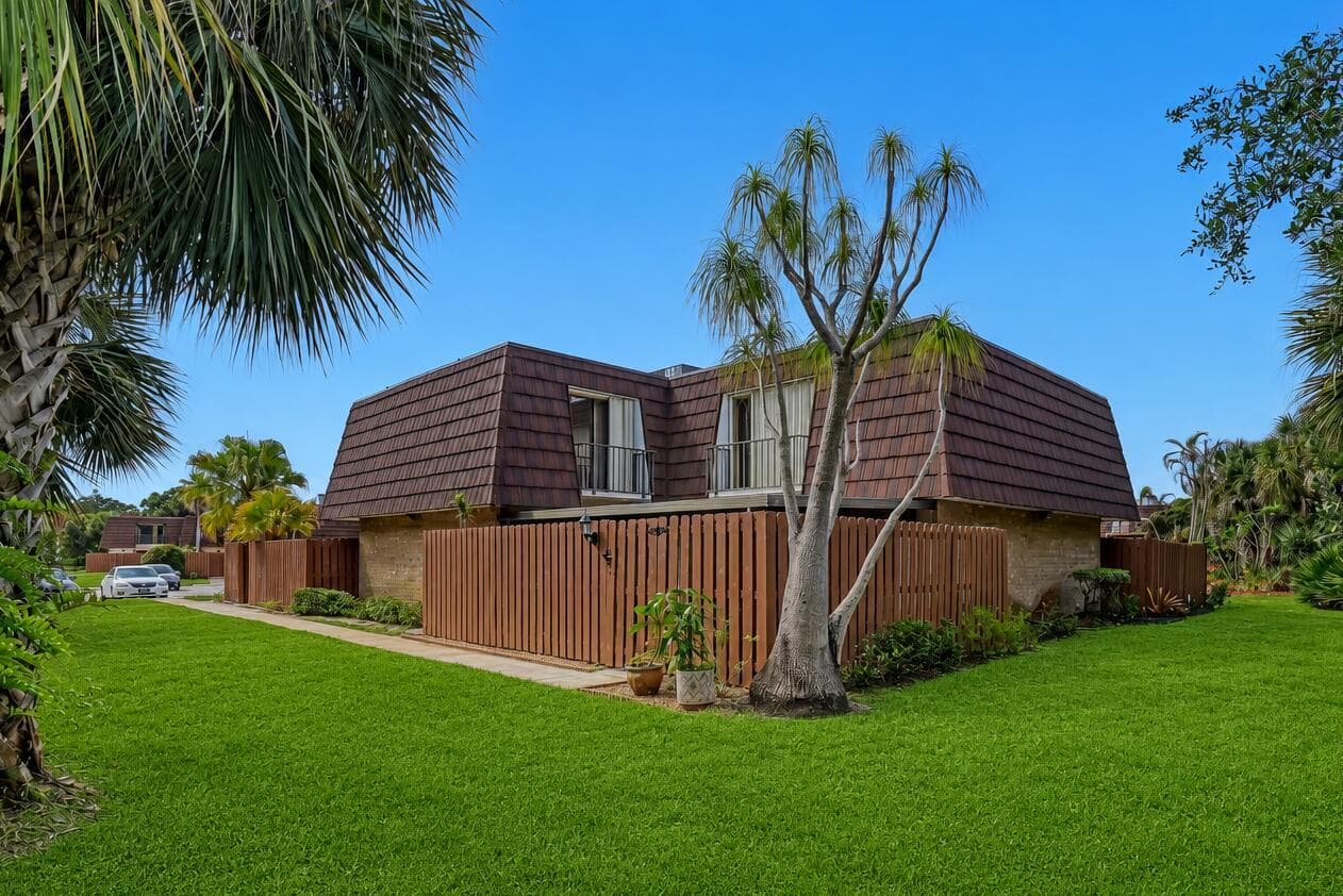 5808 SE Riverboat Drive # 304, Stuart, FL 34997 — zdjęcie 4