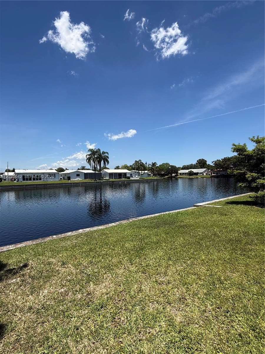 8107 NW 58th Pl # 8107, Tamarac, FL 33321 — zdjęcie 3