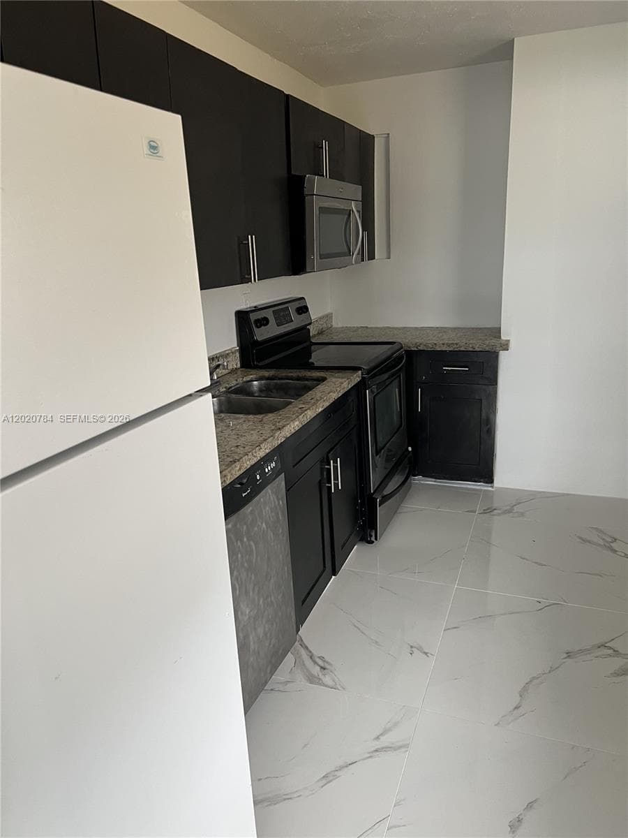 4809 SW 25th St, West Park, FL 33023 — zdjęcie 4