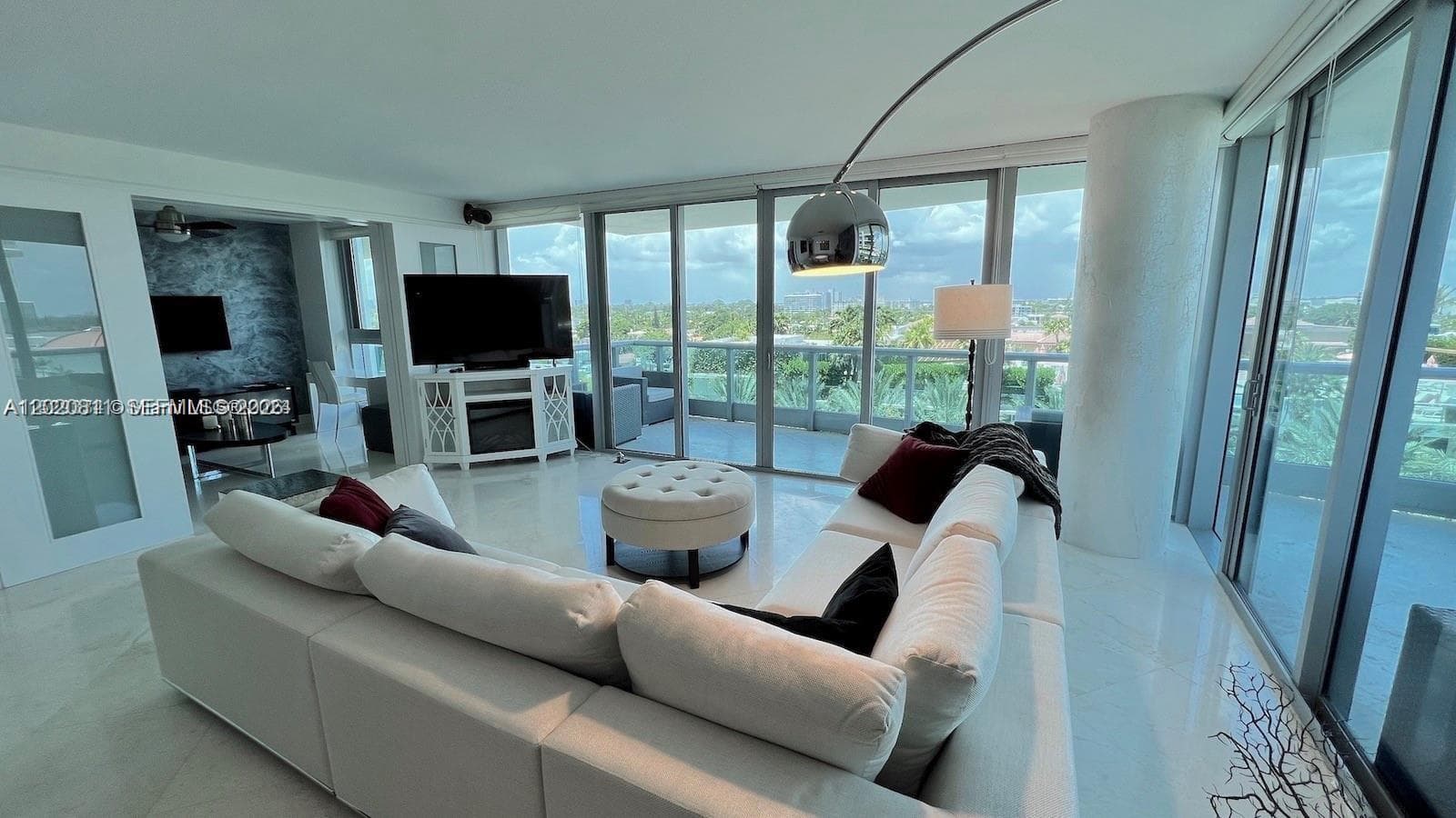9401 Collins Ave # 603, Surfside, FL 33154 — zdjęcie 3
