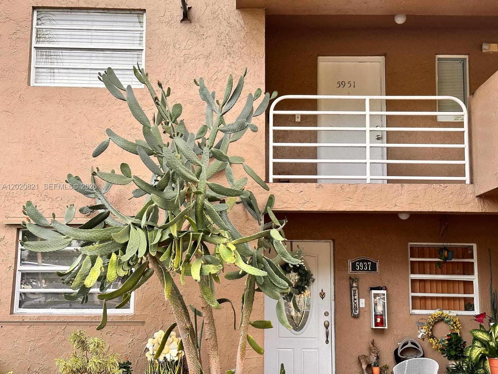 5953 W 28th Ave # 24, Hialeah, FL 33016
